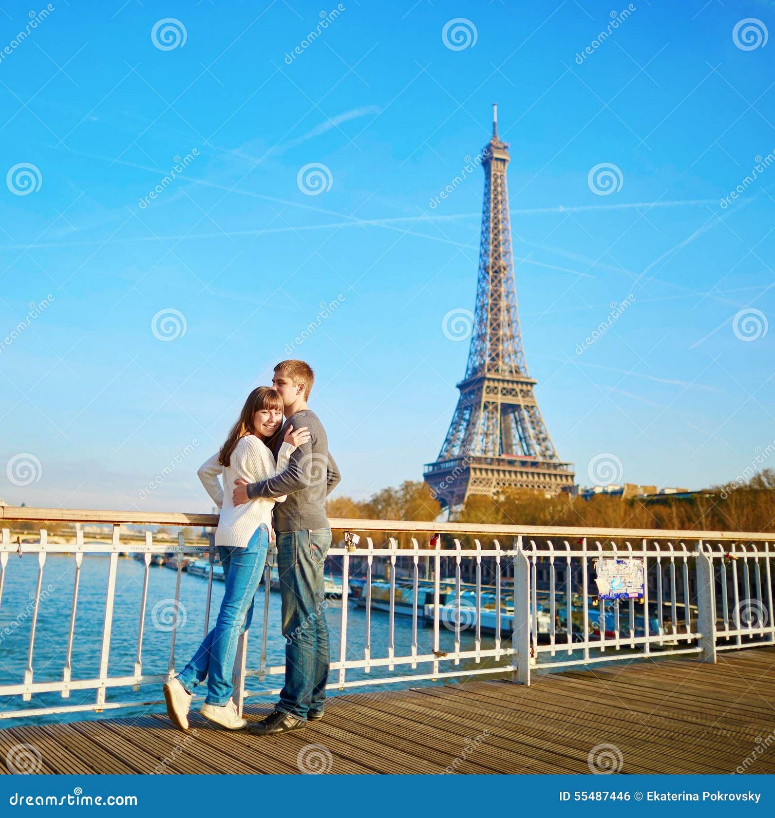 Sendberly Evaluation: A Modern System for Online Interaction and Dating